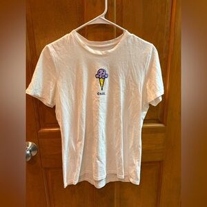 Life is Good Women’s White Short Sleeve T-Shirt “Chill” Ice Cream Graphic Sz S